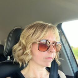 Classy Sisters Wigs - Awesome wig