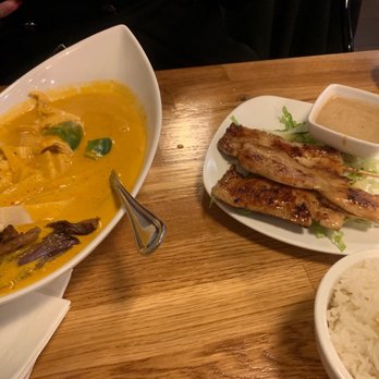 SEAK - Chicken curry and chicken satay - Vietnamese Near Me - Edgewater, New Jersey SEAK - Chicken curry and chicken satay - Vietnamese Near Me - Edgewater, New Jersey