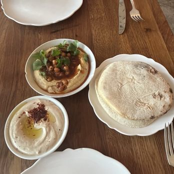 Homer - tahini and hummus with pita - Mediterranean Near Me - Seattle, Washington Homer - tahini and hummus with pita - Mediterranean Near Me - Seattle, Washington