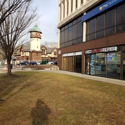 Fast Fix Pro Repair - Shop out side