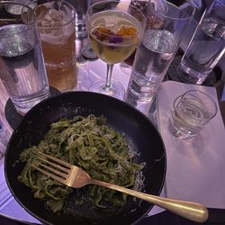 The Monarch Cocktail Bar & Lounge - Pasta verde