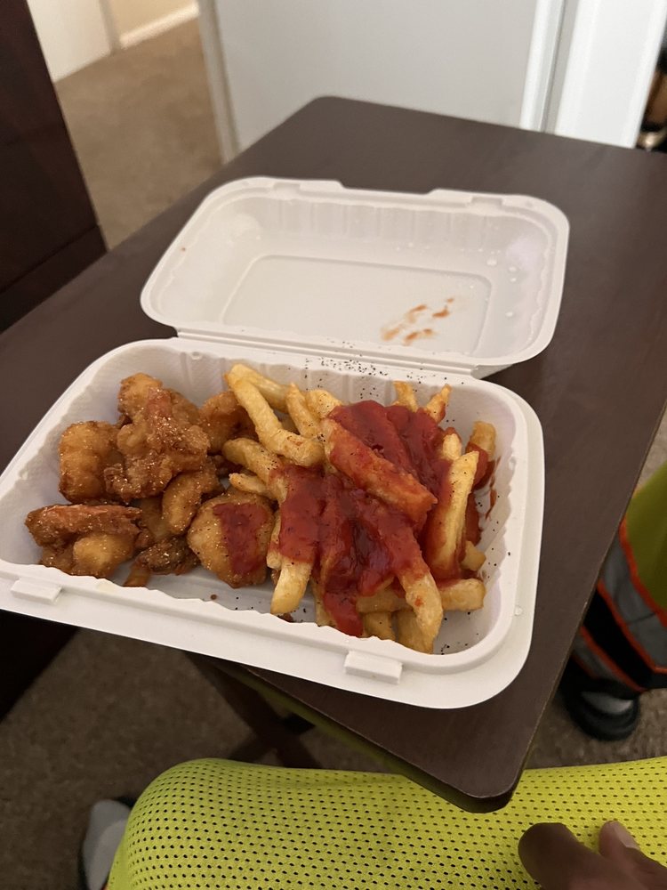 Food from Santa Maria's Carry Out