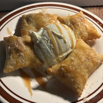 Penelope Social - Apple pie ravioli - Bakeries Near Me - Woodbridge, Ontario
