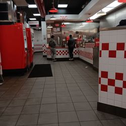Five Guys - Restaurant