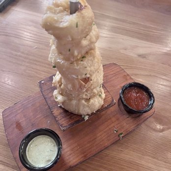 Gordon Ramsay Burger - Beer-Battered Onion Rings - Salad Near Me - Chicago, Illinois