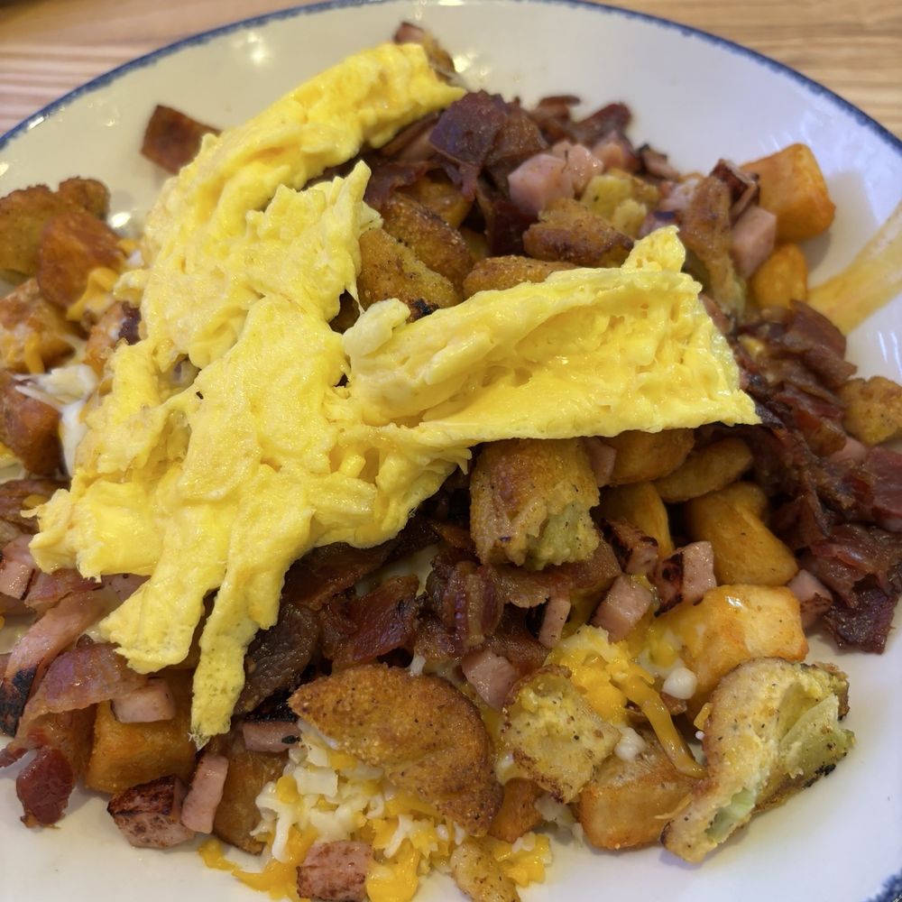 Miam Breakfast House - Touch of Southern skillet - Breakfast & Brunch Near Me - High Point, North Carolina