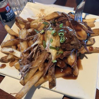 Fireside Tavern - Poutine - Bars Near Me - Strasburg, Pennsylvania