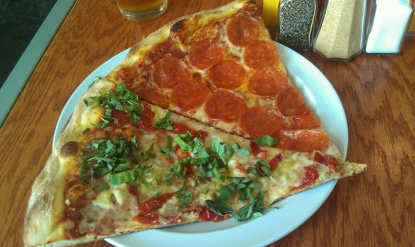 Lanesplitter Pizza & Pub by null