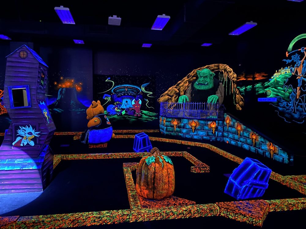 Monster Mini Golf Yonkers