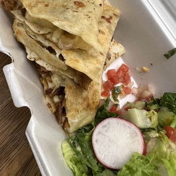 El Toro Serrano - Quesadilla Al Pastor - Food Trucks Near Me El Toro Serrano - Quesadilla Al Pastor - Food Trucks Near Me