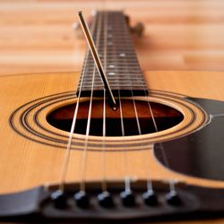 No Fret Guitar Repair