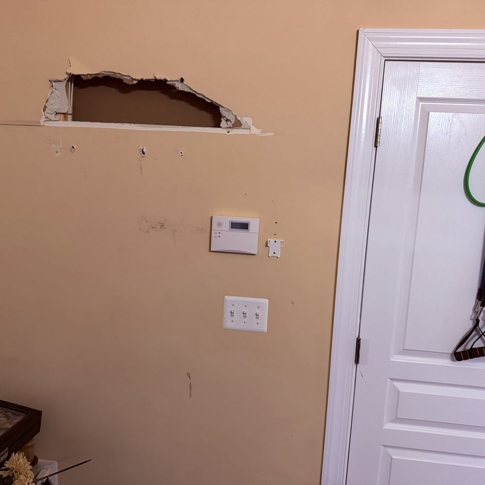 FixTman - Washington - My damaged wall - Furniture Assembly Near Me