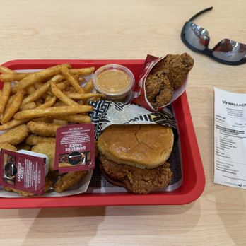 Wallace Chicken - Chicken Wings Near Me - Walnut, California Wallace Chicken - Chicken Wings Near Me - Walnut, California