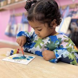 Flamingo Island Preschool - Art is fun