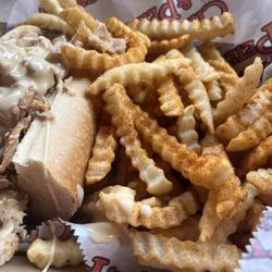 Chickie’s & Pete’s - Chicken cheesesteak