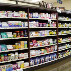 Sinks Pharmacy - Rolla - Sinks Pharmacy counter