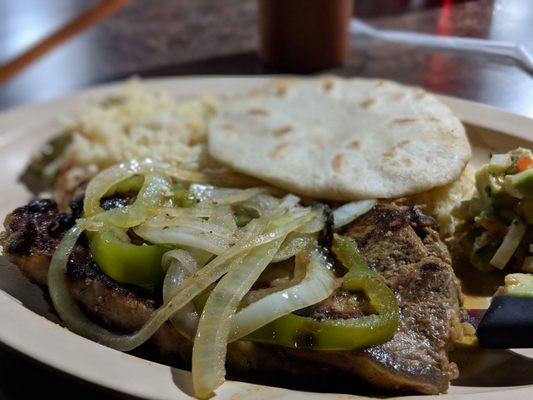 El Salvadoreño by null