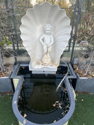 Hollywood Tower Apartments by null