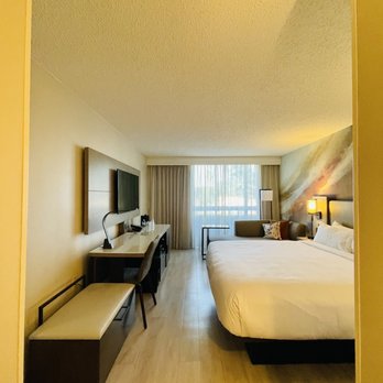 Torrance Marriott Redondo Beach - Hotels Near Me - Torrance, California Torrance Marriott Redondo Beach - Hotels Near Me - Torrance, California
