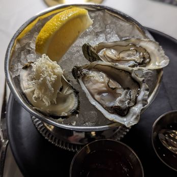 Riley's Vancouver - Seafood Near Me - Vancouver, British Columbia Riley's Vancouver - Seafood Near Me - Vancouver, British Columbia