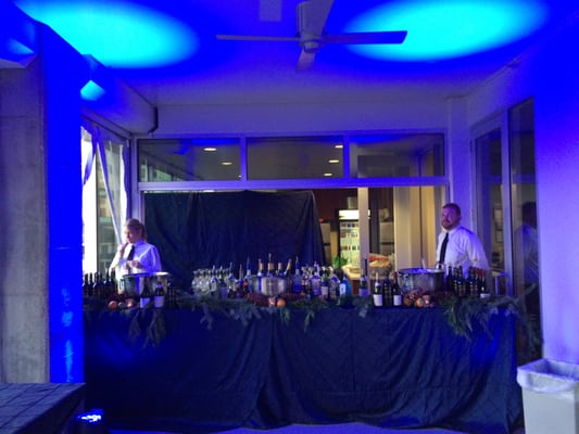 2 Dine 4 Catering by null