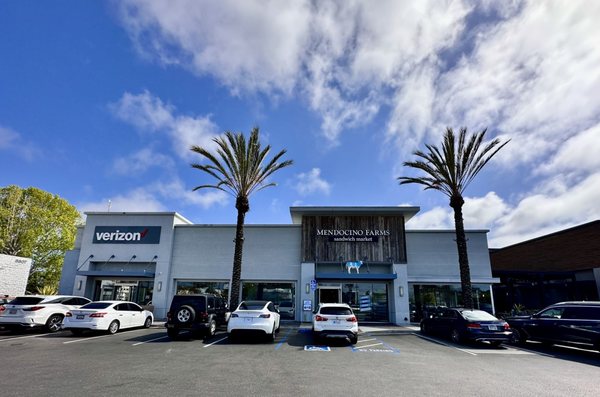 Mendocino Farms by null