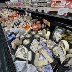 Earth Fare - Cheese selection in one area