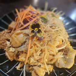Mai Thai Cuisine - Pad Thai with Chicken