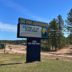 Big Pine Campground - Entrance sign