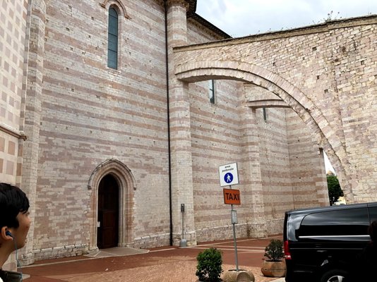 Basilica di Santa Chiara by null