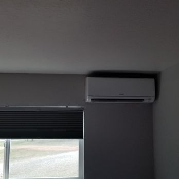 Grass Valley Air Conditioning - downstairs air handler, base model - Heating & Air Conditioning/HVAC Near Me - Grass Valley, California