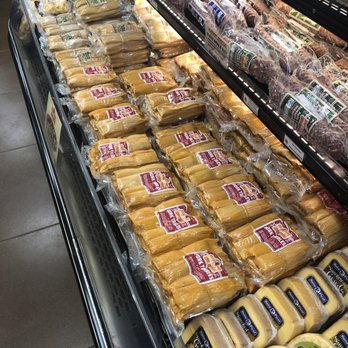 Prasek's Hillje Smokehouse - Smokehouse Near Me - Sealy, Texas