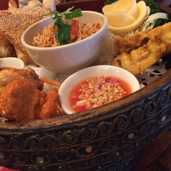 Kinkao - Amazing starter platter - Halal Near Me - London, XGL Kinkao - Amazing starter platter - Halal Near Me - London, XGL
