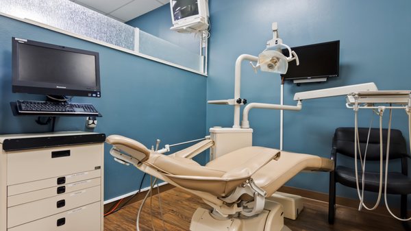 MANATEE DENTAL AT COLLEGE PLAZA - Updated January 2025 - 3633 Cortez Rd