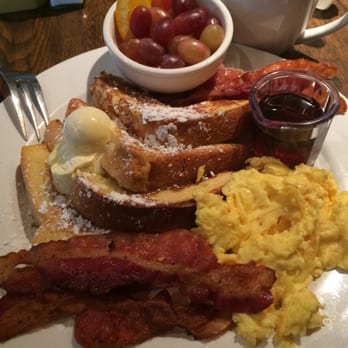 Mimi's Cafe - Brioche French Toast - Breakfast & Brunch Near Me - Downey, California