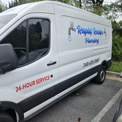 Rapid Rooter Plumbing Logo