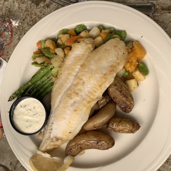 Cavalier Coastal Kitchen - American Near Me - San Simeon, California