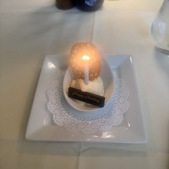 Le Yaca - Ice cream - French Near Me - Williamsburg, Virginia