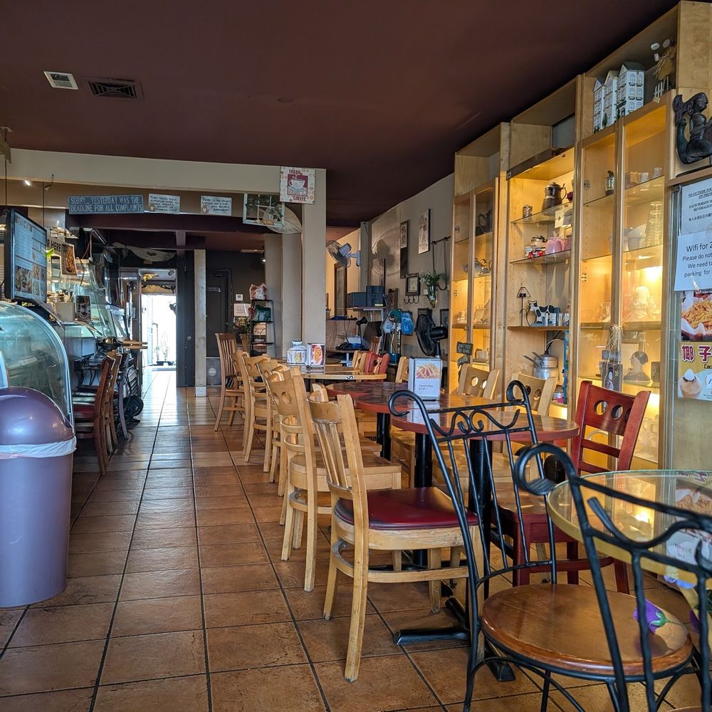 Fresh Roast - Interior - Coffee & Tea Near Me - San Gabriel, California