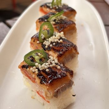 JOEY Burrard - Seared Salmon Sushi - Canadian (New) Near Me - Vancouver, British Columbia
