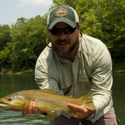 Deep South Fly Anglers - Learn to fly fish the Chattahoochee River. Drift boat fly fishing trips in Atlanta, Georgia.