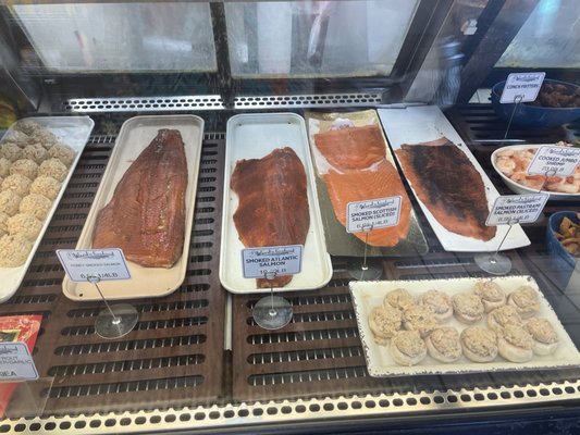 Ward's Seafood Market & Take-Out by null