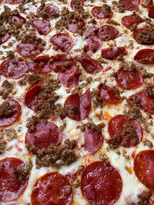 Famulari's Pizzeria: Hanahan by null