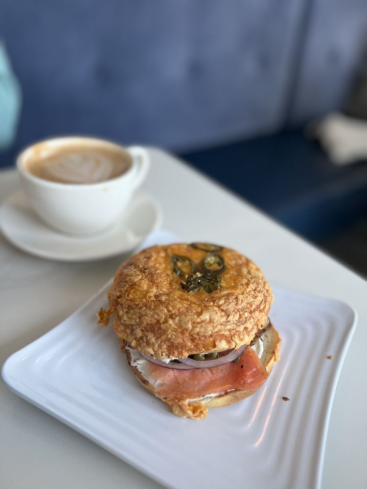 SIMONES COFFEE & TEA Updated October 2024 127 Photos & 85 Reviews