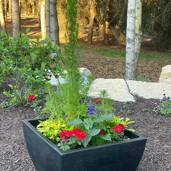 Olson Toon Landscaping - landscape planters! - Landscaping Near Me - Verona, Wisconsin Olson Toon Landscaping - landscape planters! - Landscaping Near Me - Verona, Wisconsin