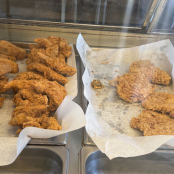 Sunoco Midwest Clean Fuel - Hot case with potato wedges and loins - Gas Stations Near Me - Crawfordsville, Indiana Sunoco Midwest Clean Fuel - Hot case with potato wedges and loins - Gas Stations Near Me - Crawfordsville, Indiana