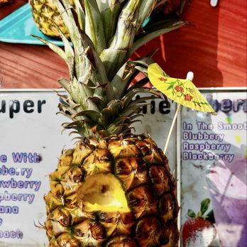Olowalu Juice Stand - Fresh Pineapple Juice in a pineapple - Juice Bars & Smoothies Near Me - Lahaina, Hawaii
