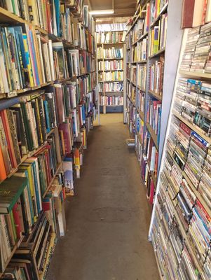 Maui Friends of the Library, Puunene by null