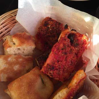 Mangia e Bevi - Italian Near Me - Oceanside, California