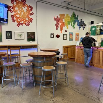 Forest City Brewing - Inside - Breweries Near Me - Middletown, Connecticut